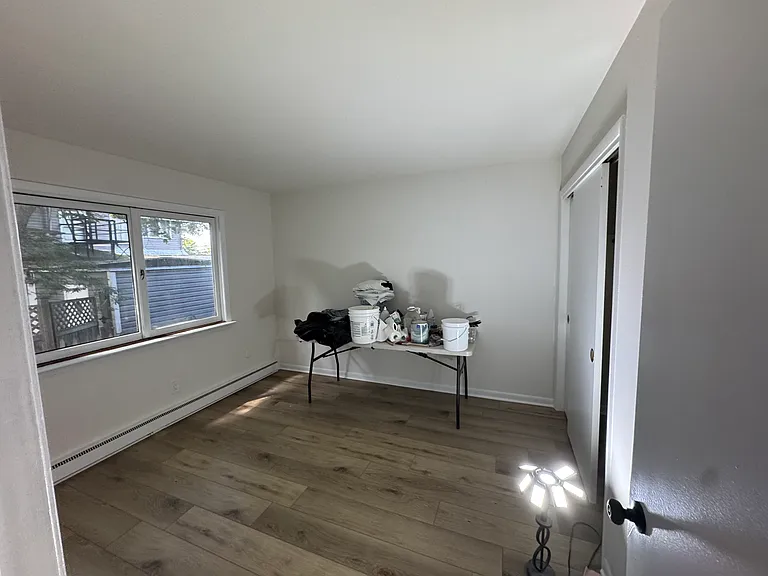 1093 Park Ave #1 — Photo 6