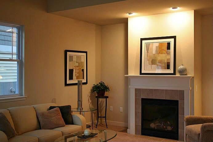 2nd image of 2614 Gallagher Dr