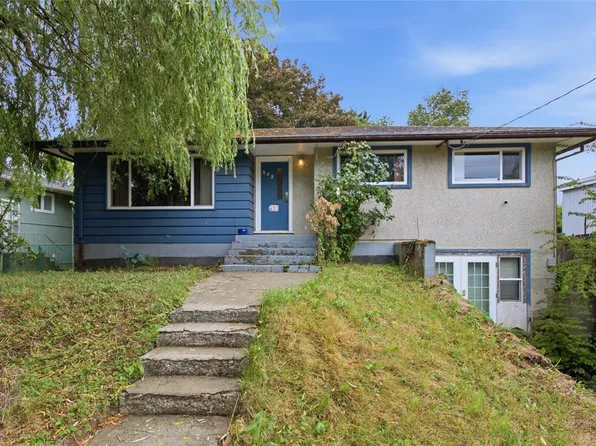 635 Bruce Ave, Nanaimo, BC V9R 3Y8