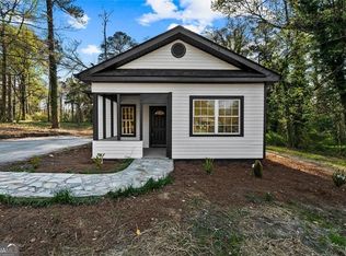 5580 Burrus Rd, Austell, GA 30106