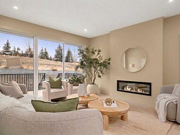 3rd image of 152 S Crimson Ridge Pl