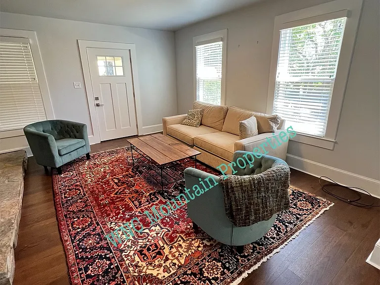 15 Mountain View Ave — Photo 2
