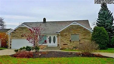 4511 University Pkwy photo 1