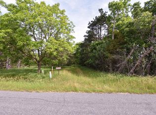 W11008 Brown Deer Ave, Hancock, WI 54943