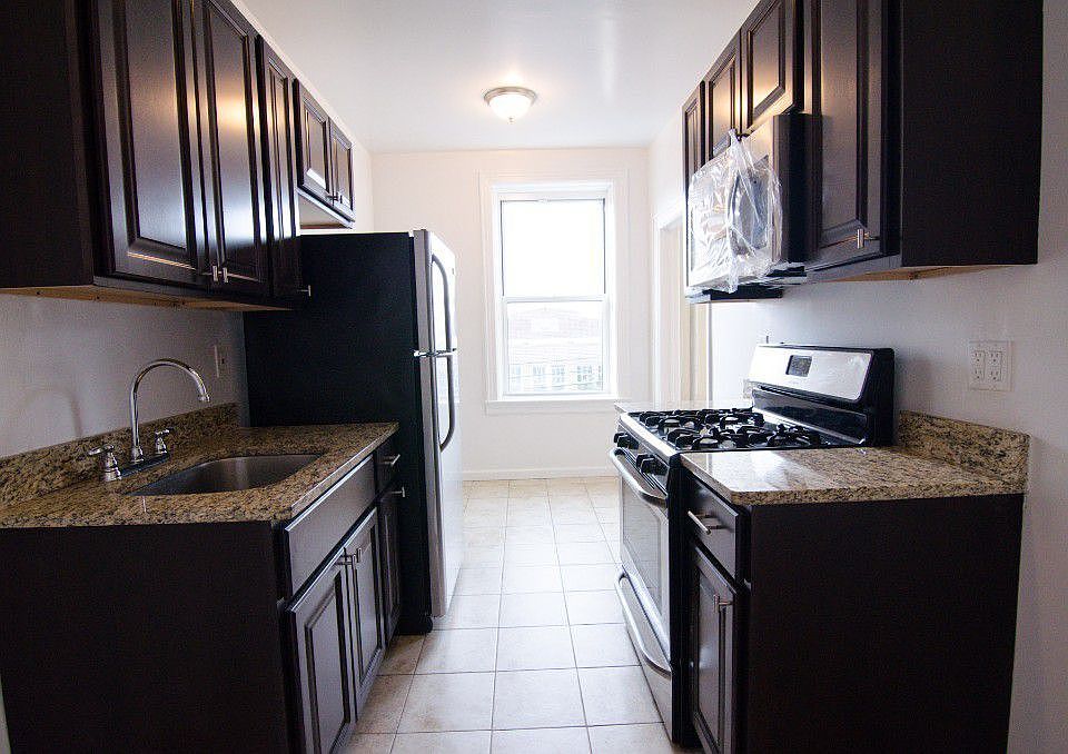 2nd image of 3925 65th St APT 3F