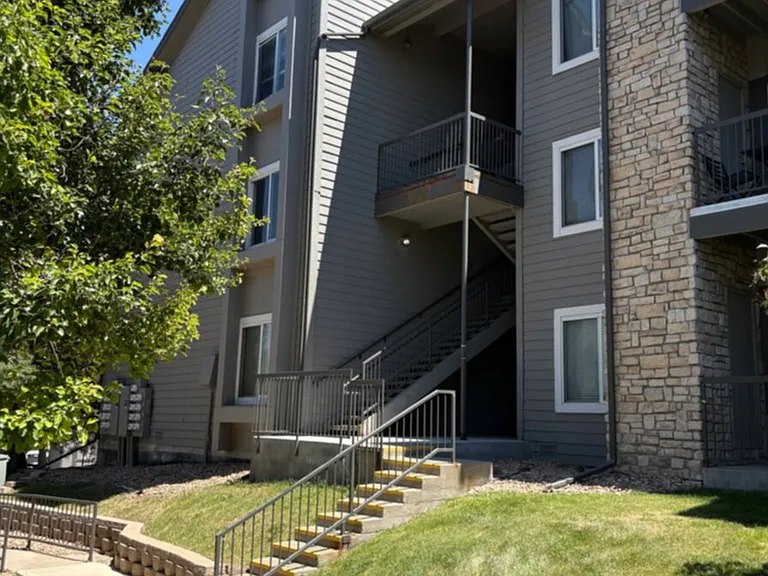 2575 S Syracuse Way #F104 — Photo 1