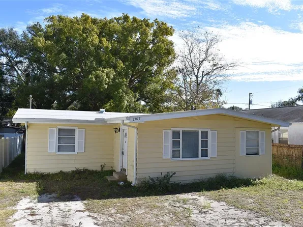 2017 N Betty Ln, Clearwater, FL 33755