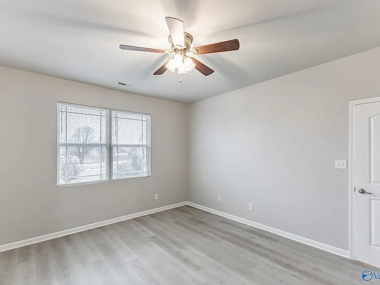 134 Natalie Jane Dr — Photo 18