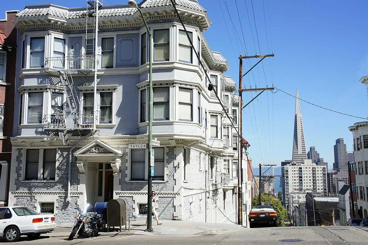 1302 Taylor Street — Photo 1