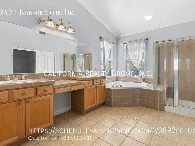 33421 Barrington Dr — Photo 28