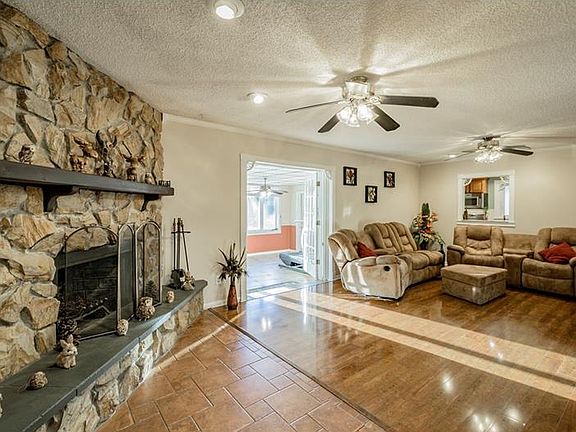 5th image of 14020 Cherry Lake Dr