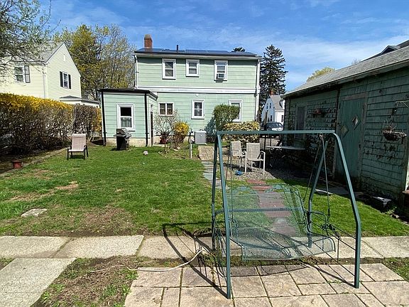 5th image of 22 Ruggles St