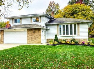 7790 E Linden Ln, Parma, OH 44130