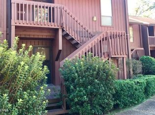 148 Lakeside Villa #J, Diamondhead, MS 39525