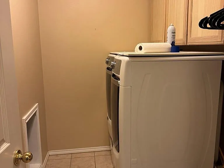 3537 Grandview Dr — Photo 12
