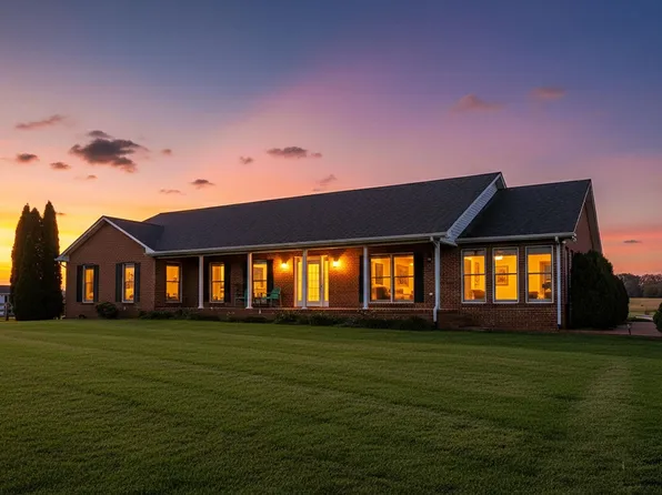 1197 Entry School Rd, Fishersville, VA 22939