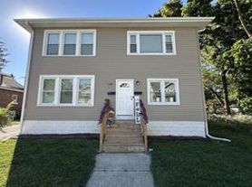 1668 Buena Vista Ave, Chicago Heights, IL