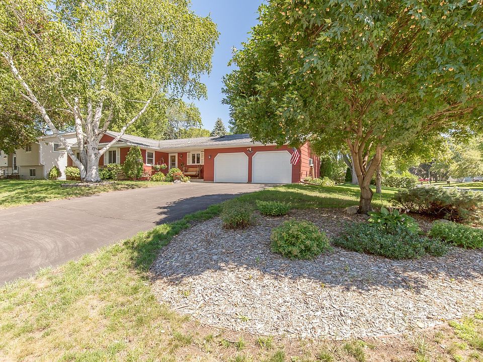 1043 Pierce St S, Shakopee, MN 55379 | MLS #6460575 | Zillow