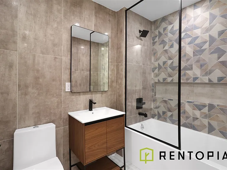 352 Meeker Ave #6H — Photo 5