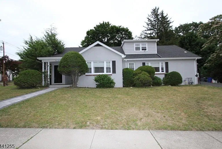 179 Mohawk Ave — Photo 6