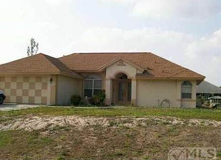 3rd image of 17334 W Sycamore Dr