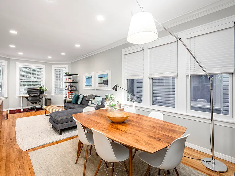 2524 N Lawndale Ave #1 — Photo 7