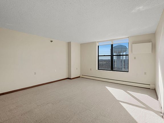 3rd image of 7600 Golden Valley Rd APT 1004