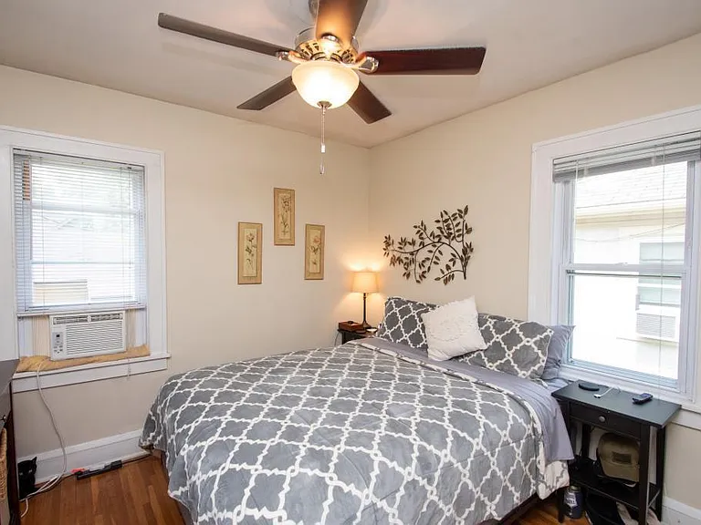 4516 Cedar Ave S — Photo 13