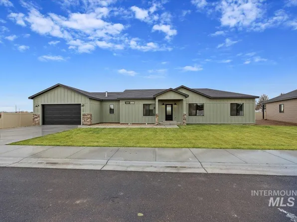 1108 Bronze Dr, Rupert, ID 83350