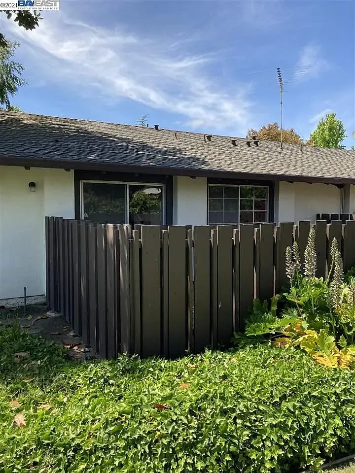 Paloma Ter, Fremont — Photo 3