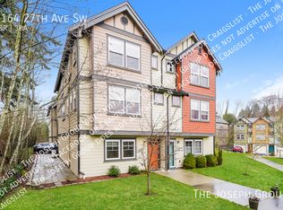 7164 27th Ave SW, Seattle, WA 98106