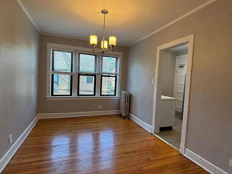800-810 Michigan — Photo 18