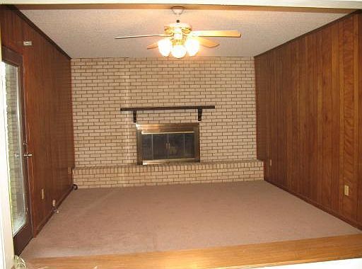 3rd image of 11261 S Pine Dr