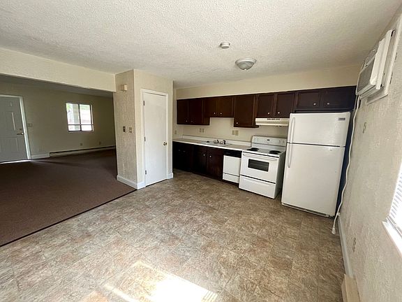 5th image of 5 Village Dr APT 5