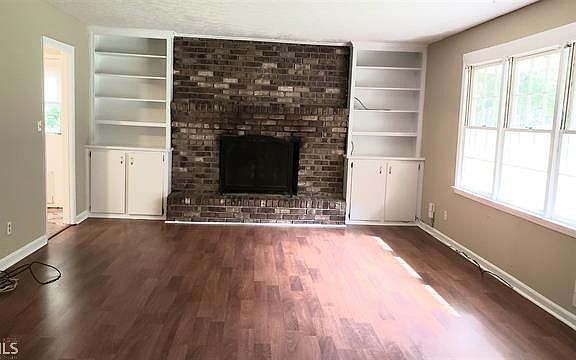 2nd image of 3333 Corral Dr