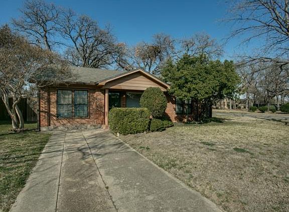 2nd image of 5612 S Schilder Dr