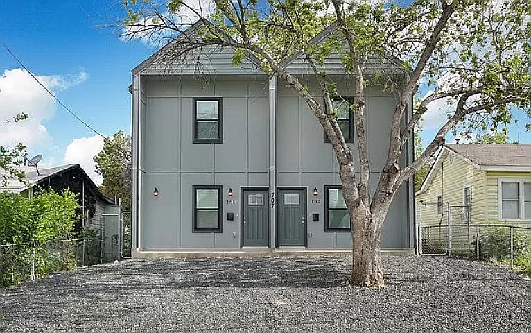 1st image of 707 Runnels Ave #2