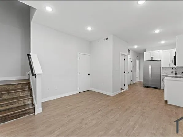 847 N 42nd St #1, Philadelphia, PA 19104