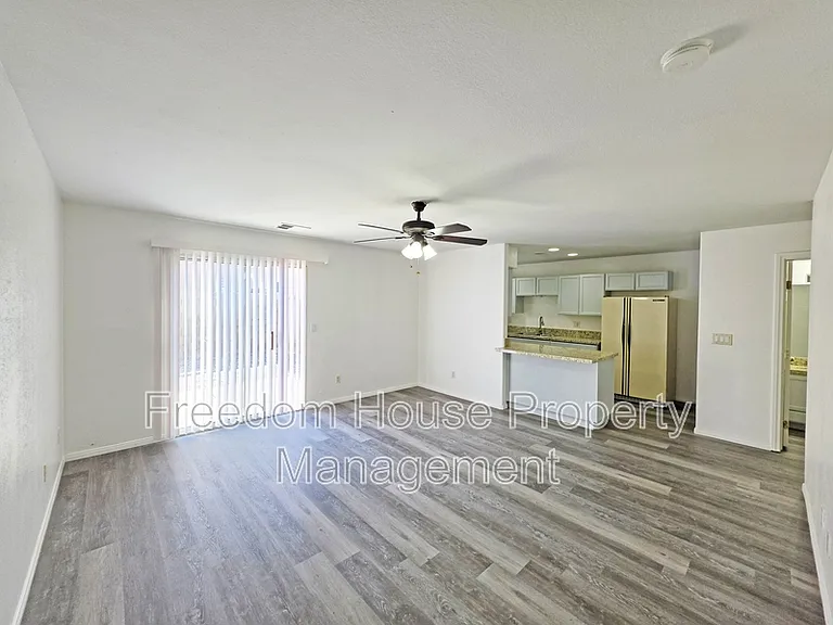 670 Bourbon St #2 — Photo 8