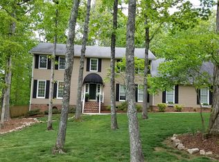37 Hidden Brook Ln, Signal Mountain, TN 37377