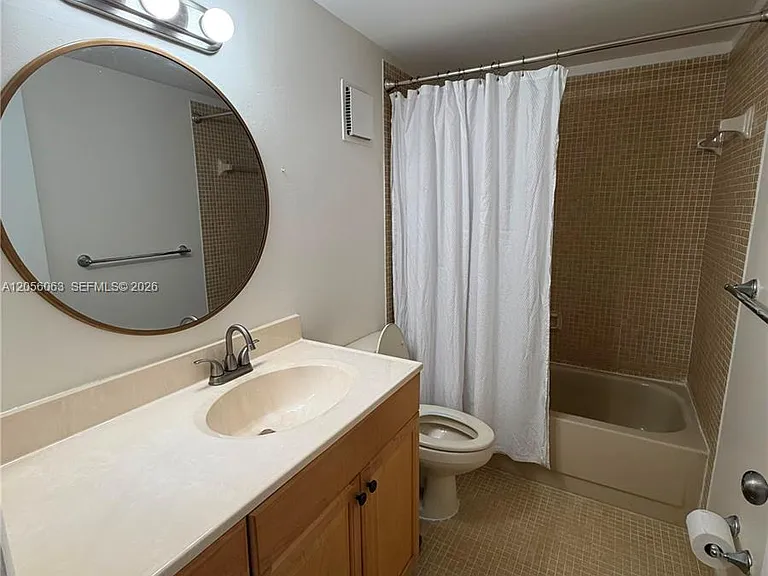 10875 SW 112th Ave #303 — Photo 20