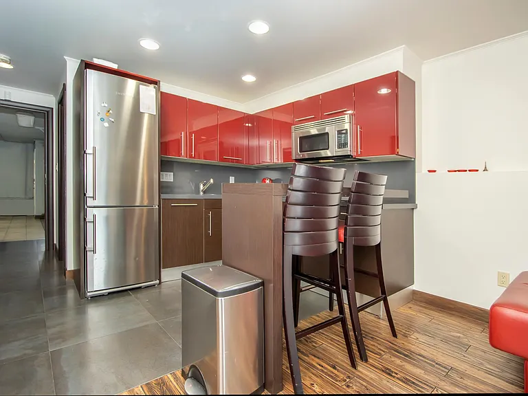 1737 Clement St — Photo 48