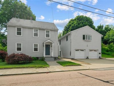 50 Pleasant St, West Warwick, RI, 02893