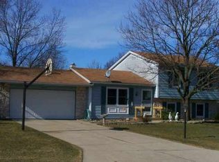 54275 Forest Grove Ave, Elkhart, IN 46514