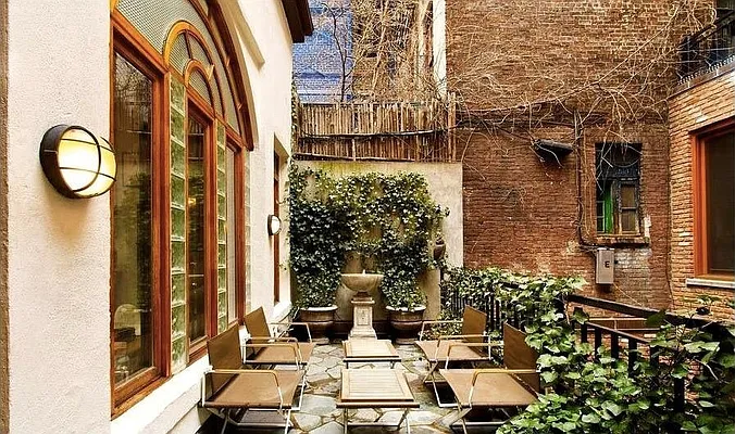 Rented by Nolita Group | media 19