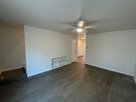 4th image of 33 E Cowan St #33