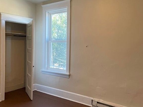 4th image of 2426 N 6th St APT 3