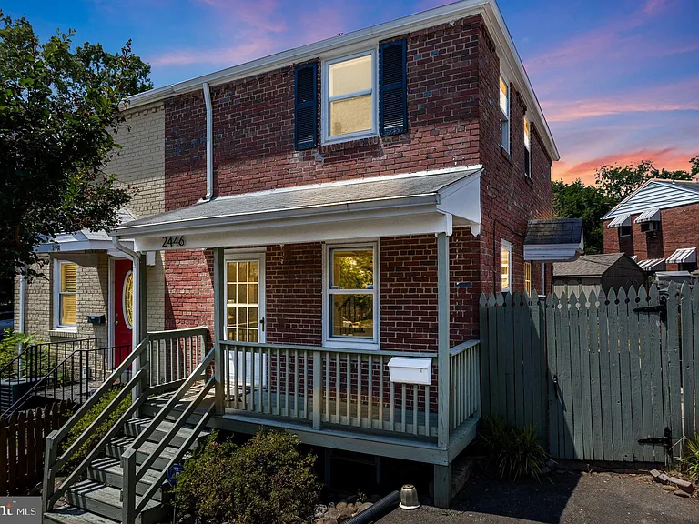 2446 S Nelson St — Photo 29