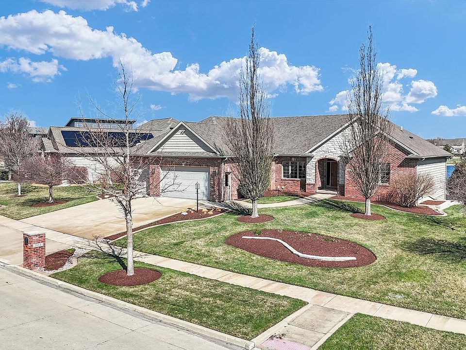 1st image of 1614 English Oak Dr
