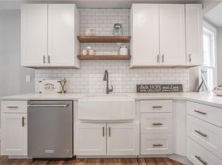 401 N Winnetka Ave, Dallas, TX 75208